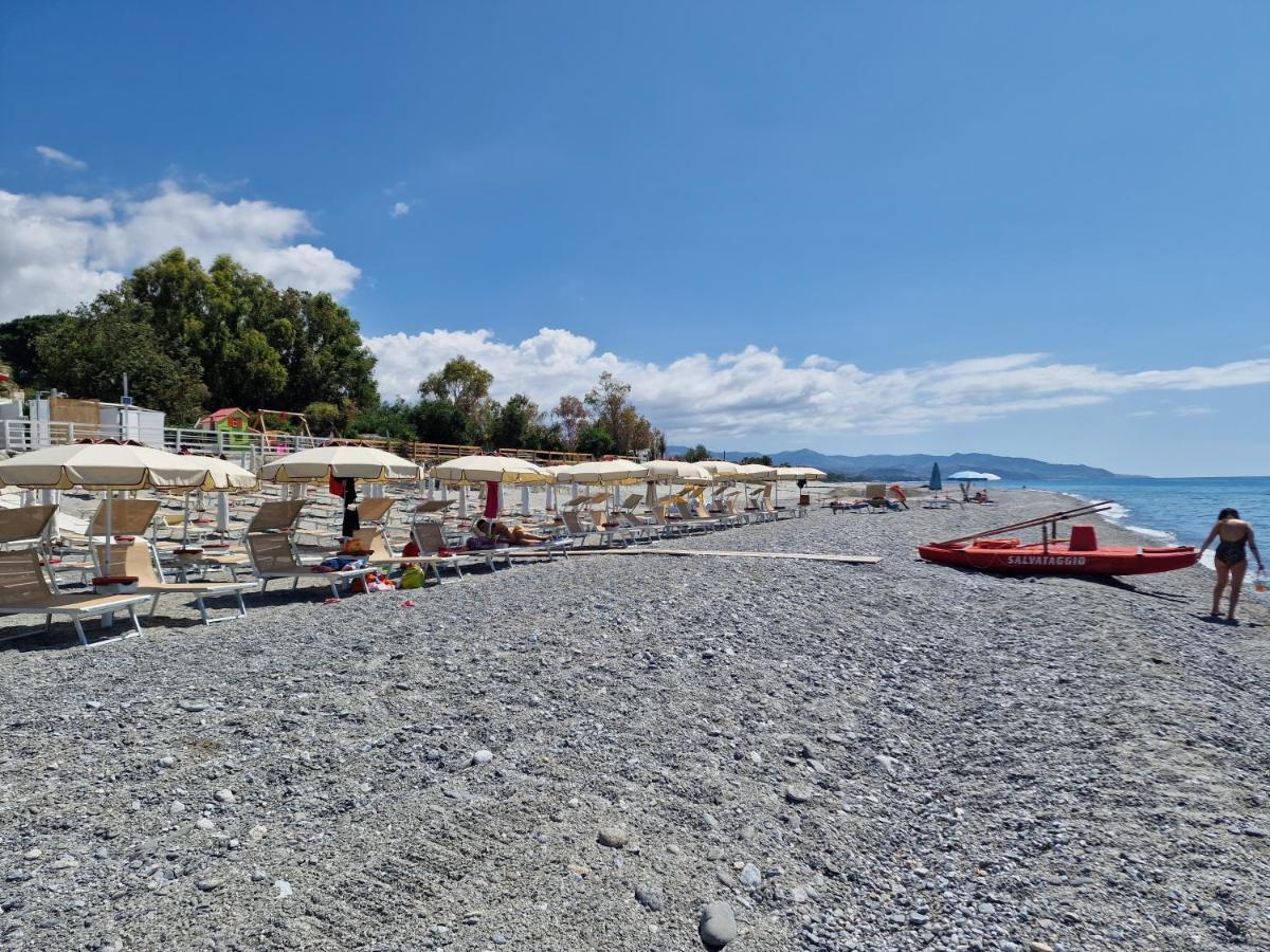 La Terrazza Di Elisa Apartment Marina di San Lorenzo ภายนอก รูปภาพ