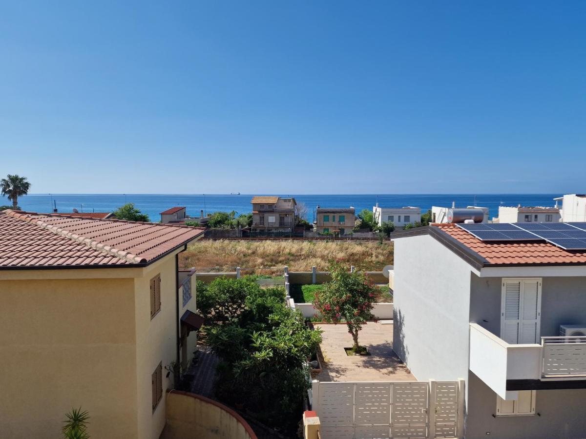 La Terrazza Di Elisa Apartment Marina di San Lorenzo ภายนอก รูปภาพ